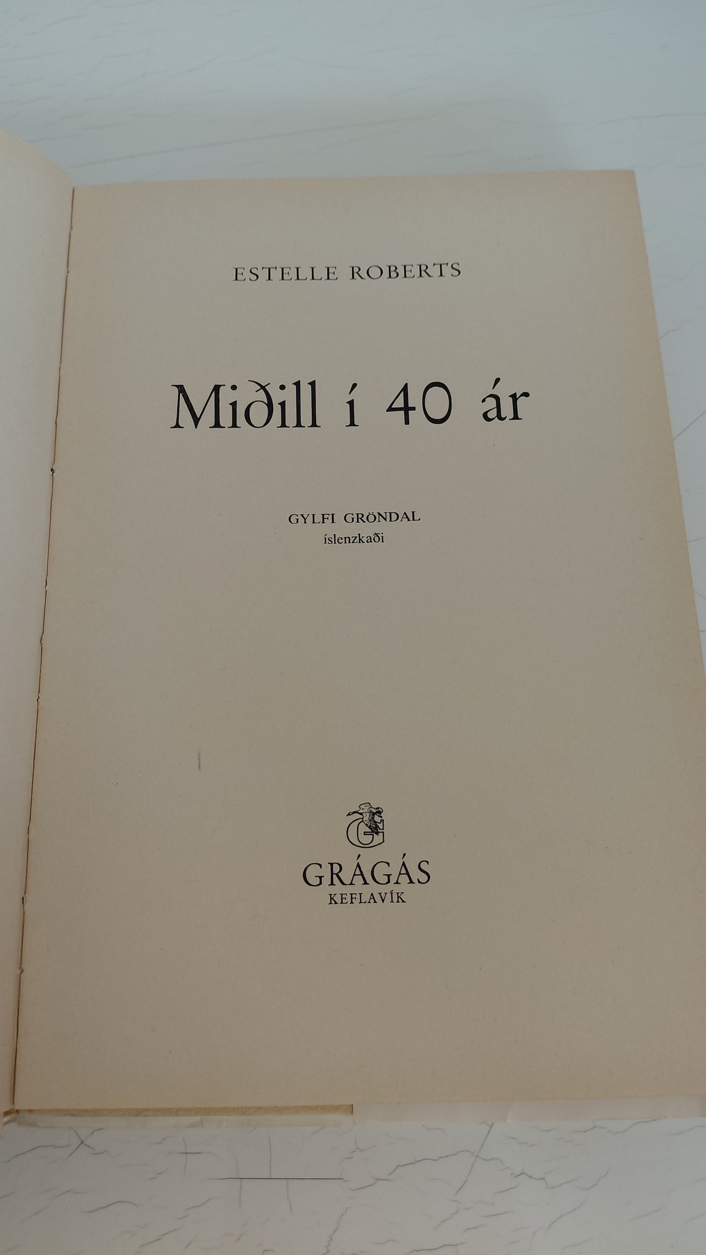Miðill í 40 ár (1968), Estelle Roberts