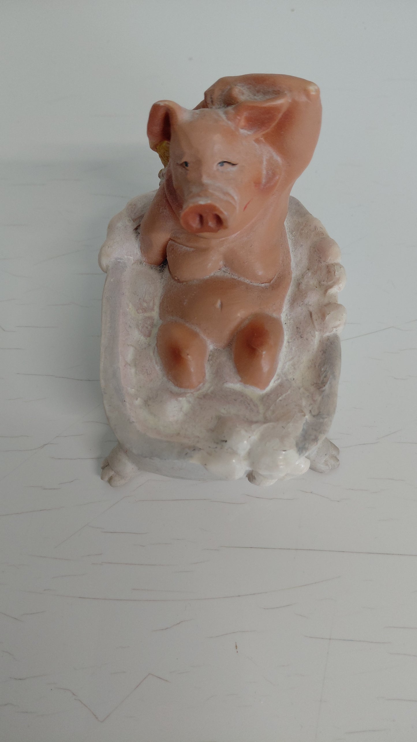Svín í baðkari handmáluð (1980-1999), Royal Factory of Naples (Capodimonte)