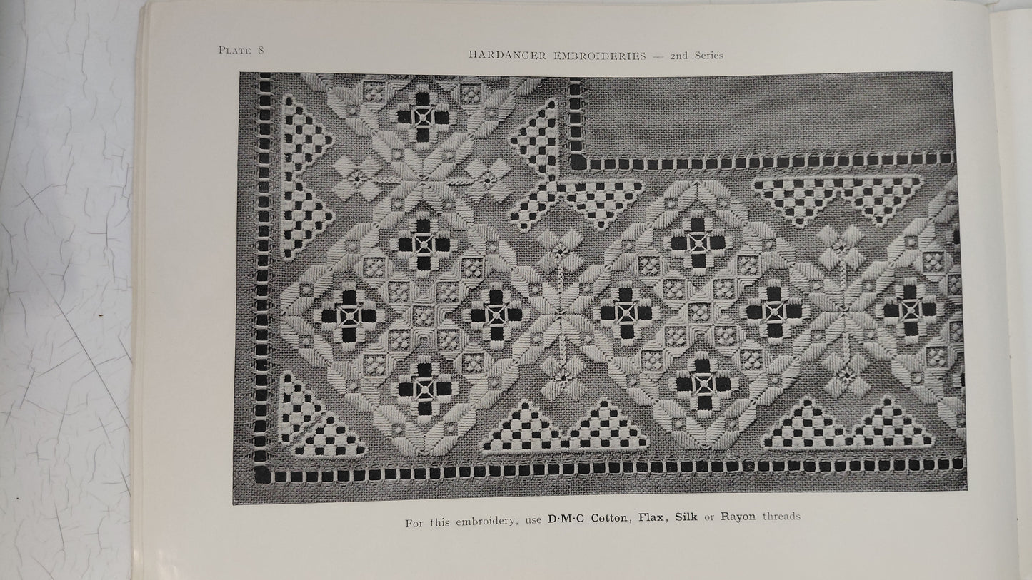 Hardanger embroideries (útsaumur) 2nd series 1952, DMC Library