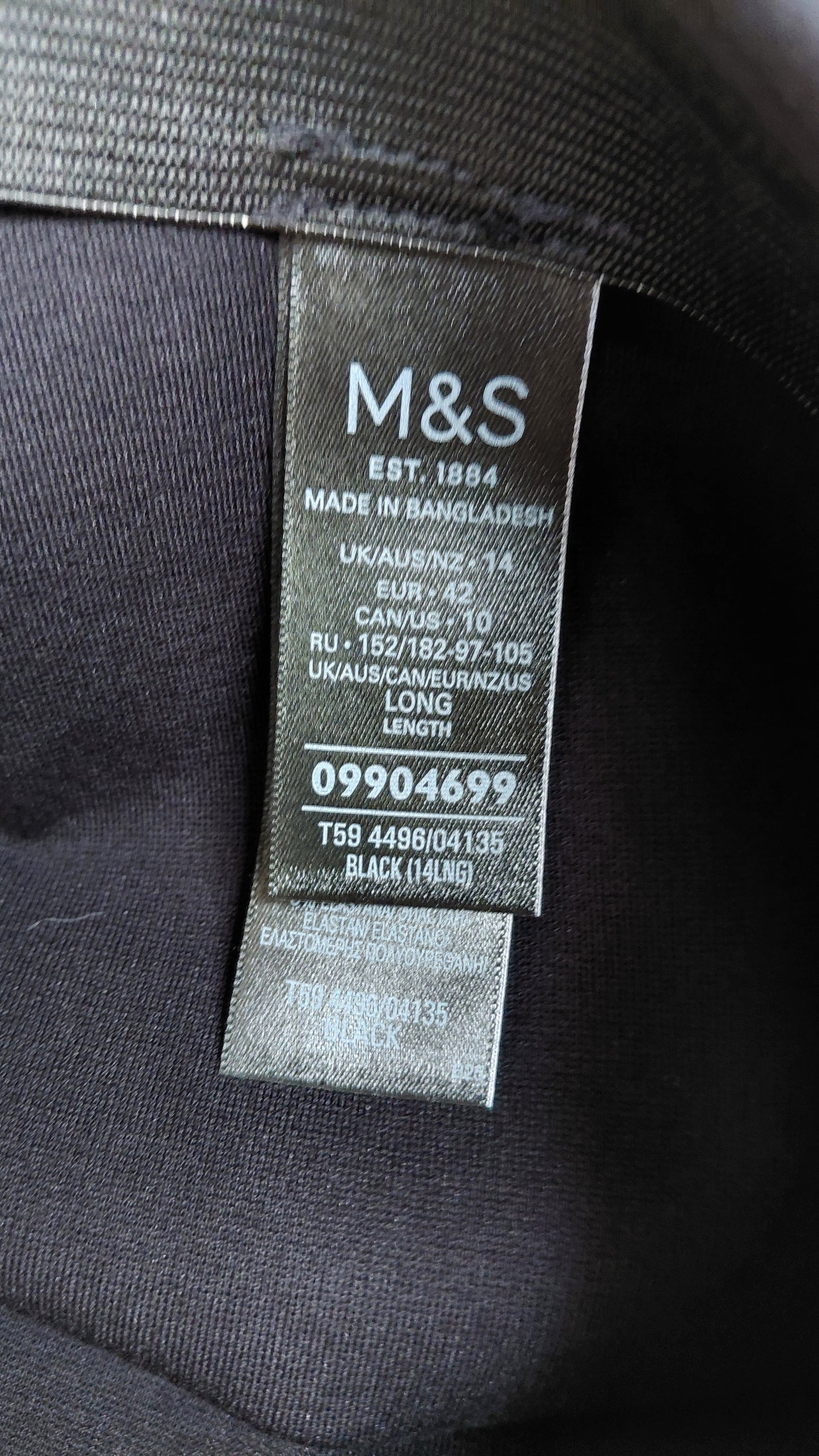 Hnésítt pils, stretch með teygju í mittið, EUR 42, M&S