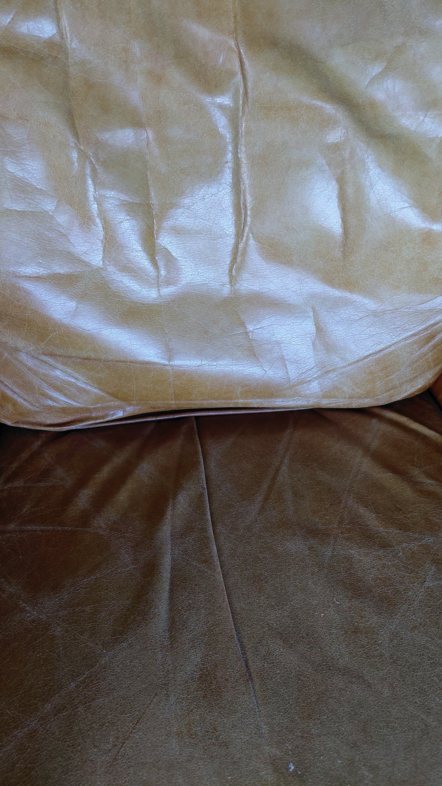 Vintage leðurstóll (1990-2000), Made in Italy