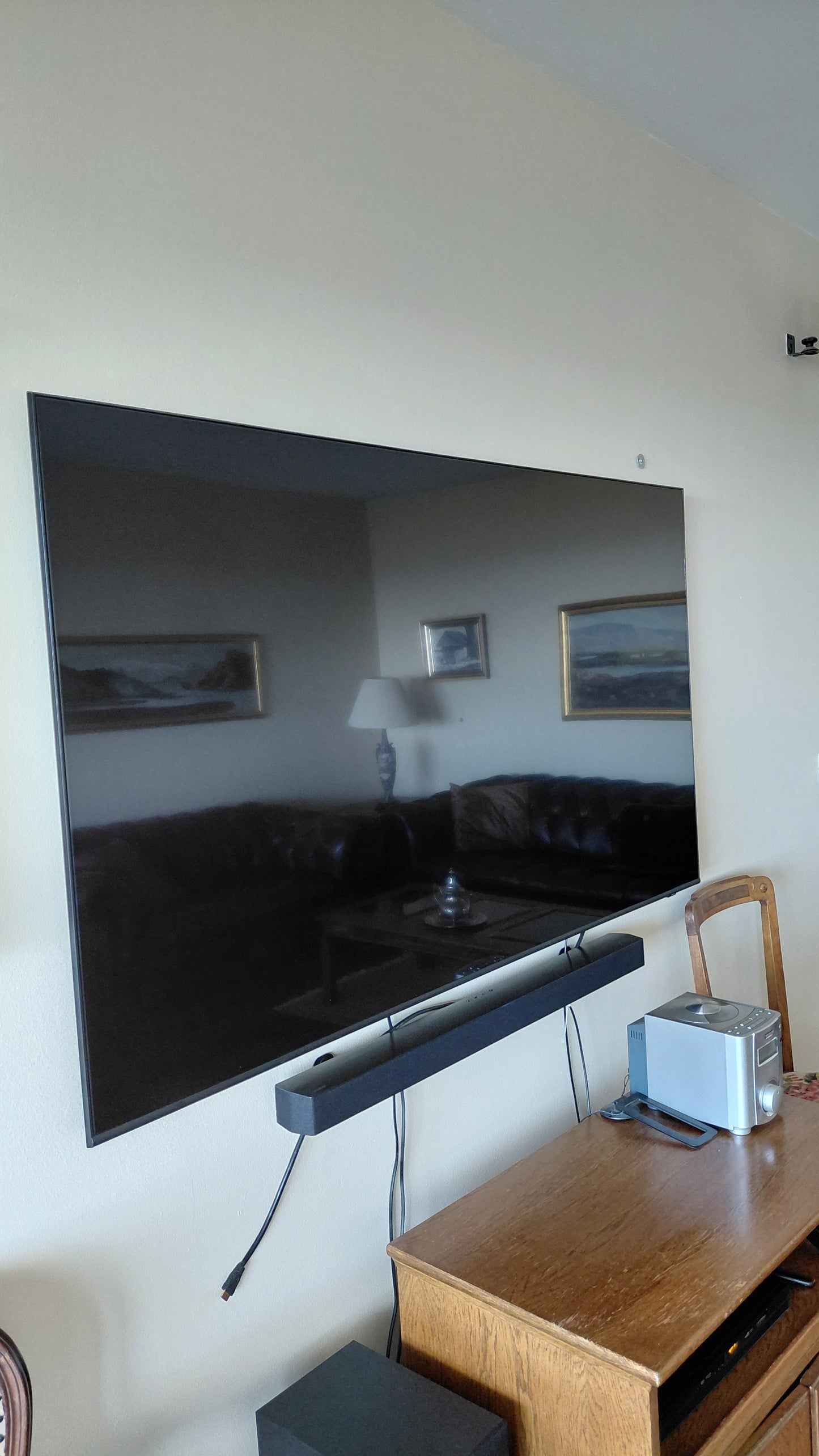 65" Snjallsjónvarp Samsung Crystal UHD (2022), Samsung