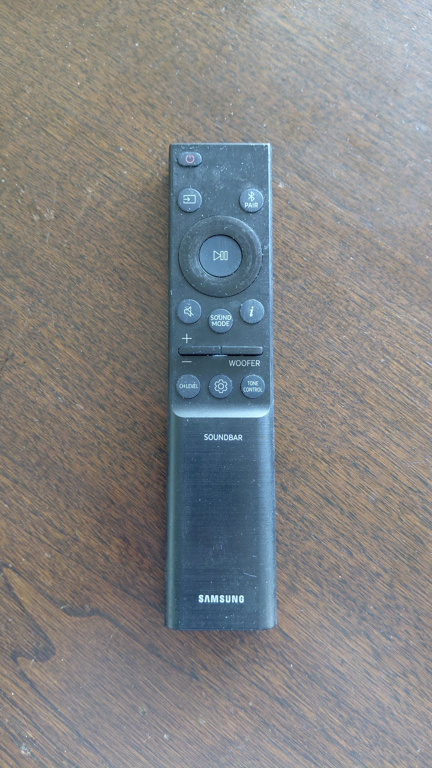 Hljóðstöng HW-B440/XE (2022) fyrir sjónvarp, Samsung