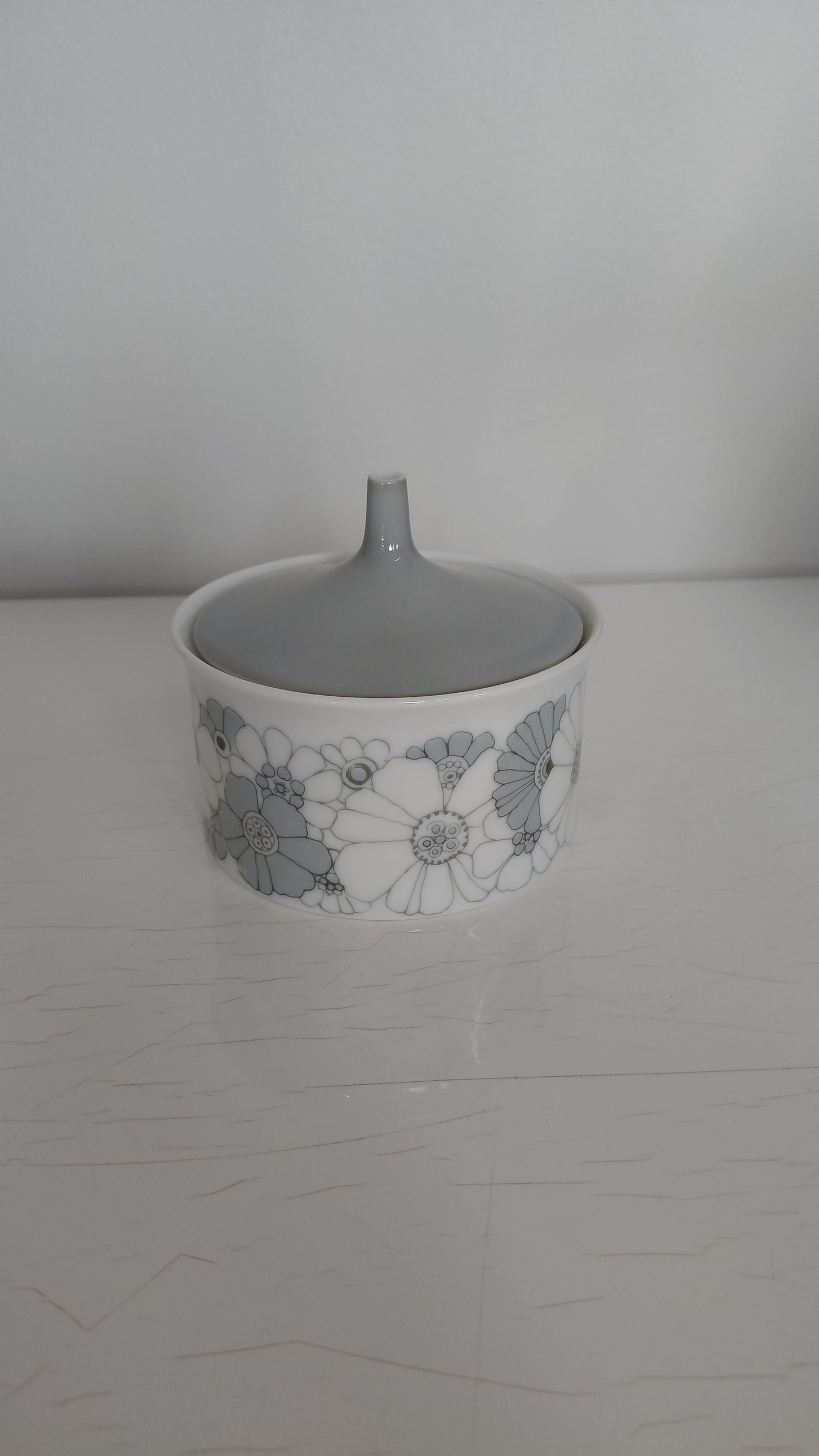 Sykurkar með loki "studio-linie, Bouquet in Grey“ 1960-1970, Rosenthal