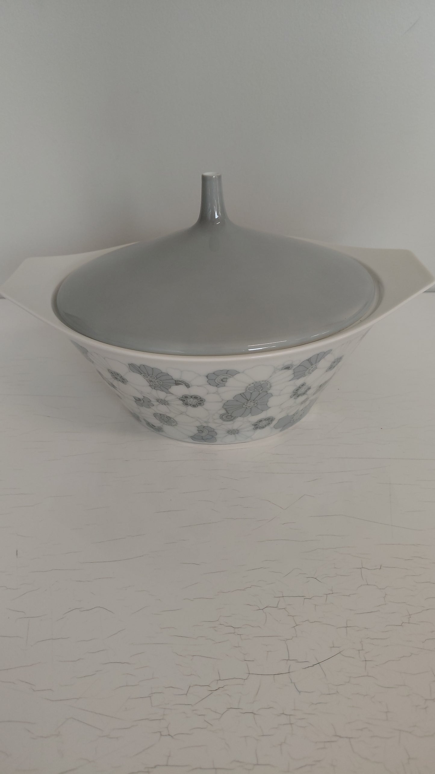Stór matskál með loki "studio-linie, Bouquet in Grey“ 1960-1970, Rosenthal