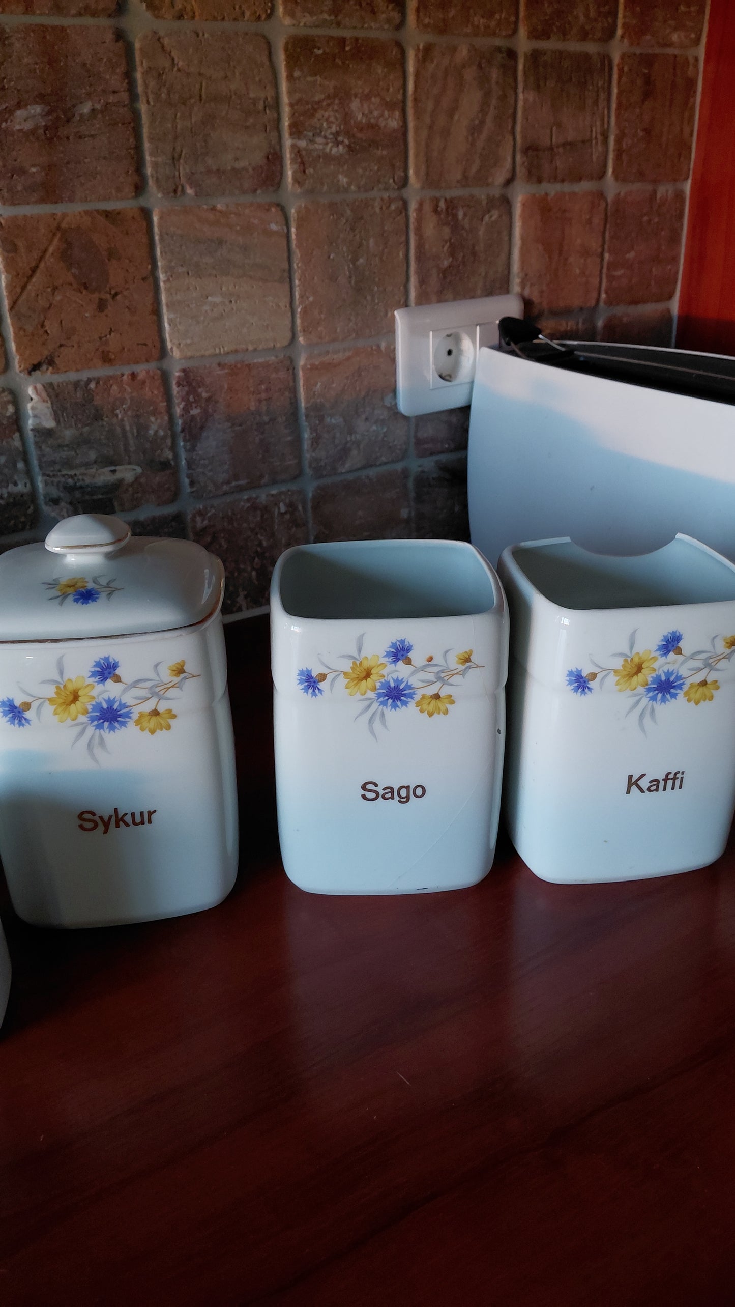 Vintage mjöl og kryddjurta krukkur "Blå Blomma" (1980-1990), Svaneholm