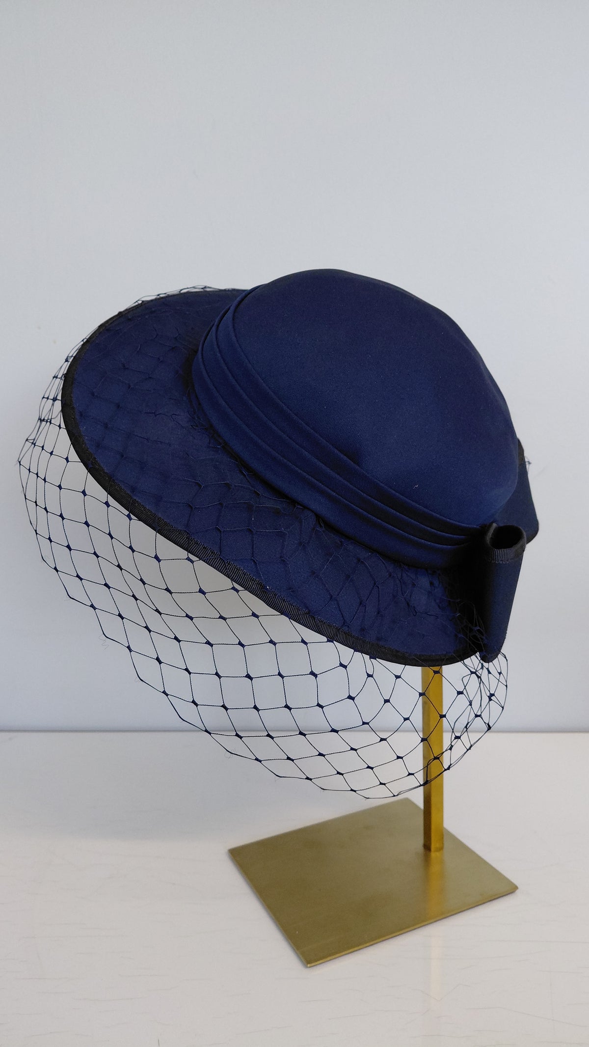 Vintage samkvæmishattur með slöri (1950-1960), Vintage