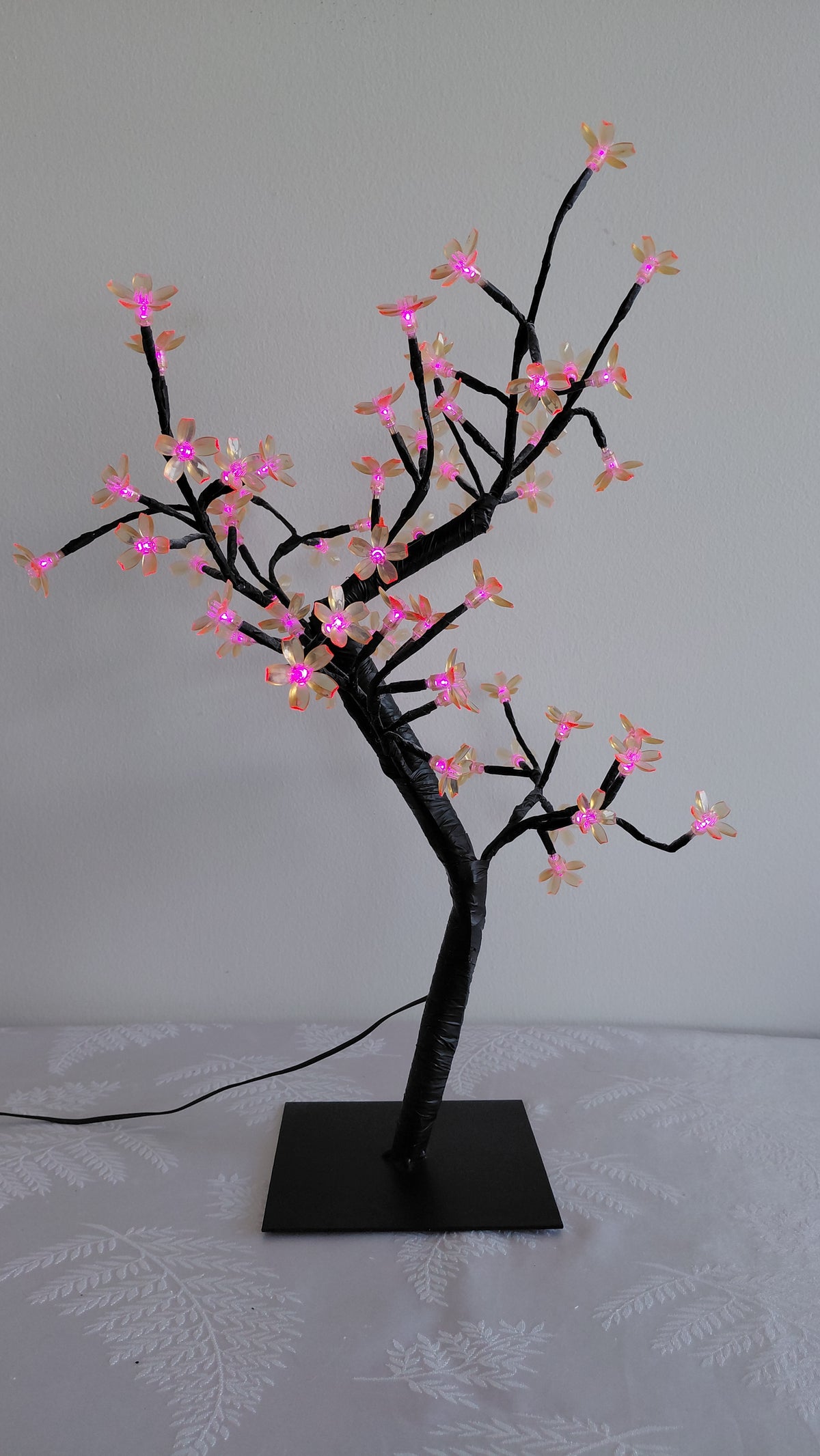 Led ljós í laginu eins og tré (H50 cm)