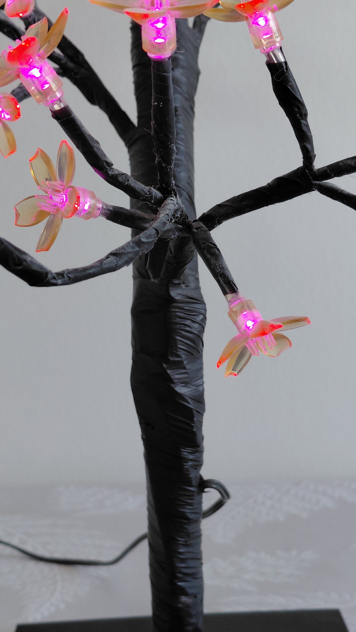 Led ljós í laginu eins og tré (H50 cm)