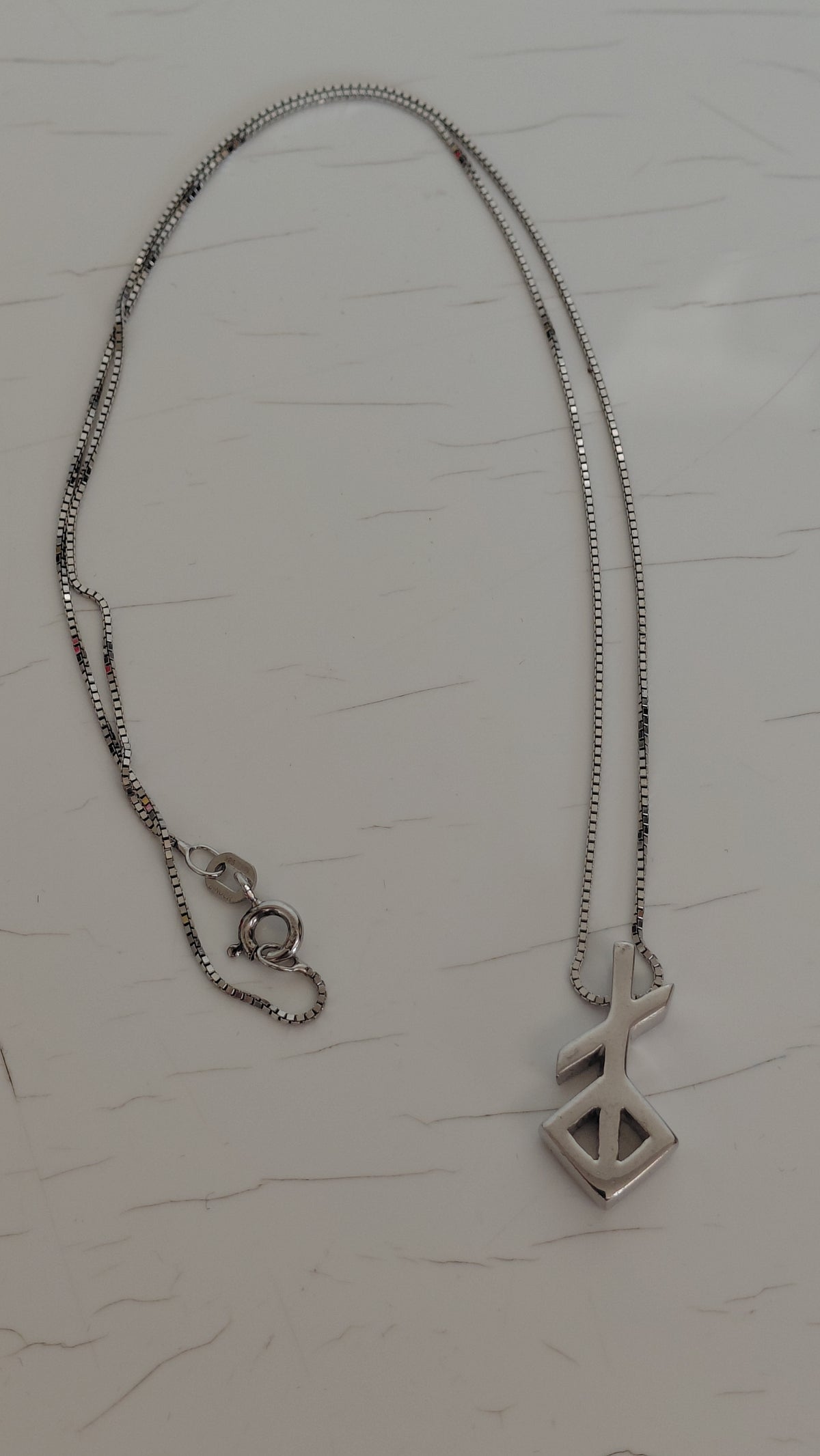 Hálsmen "Æska" með Bindrún, Alrún Nordic Design