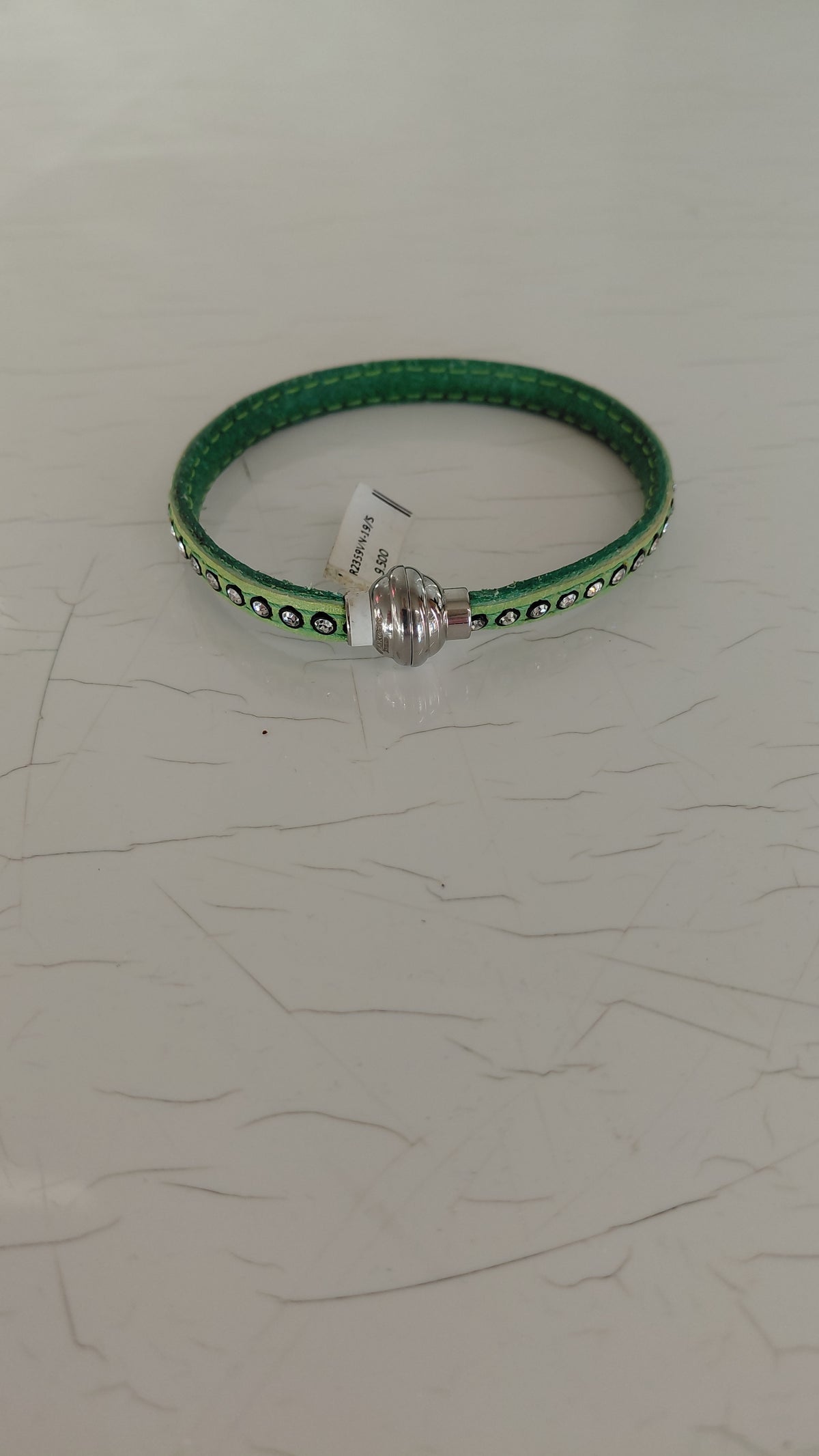 Leður armband (ónotað), Arezzo