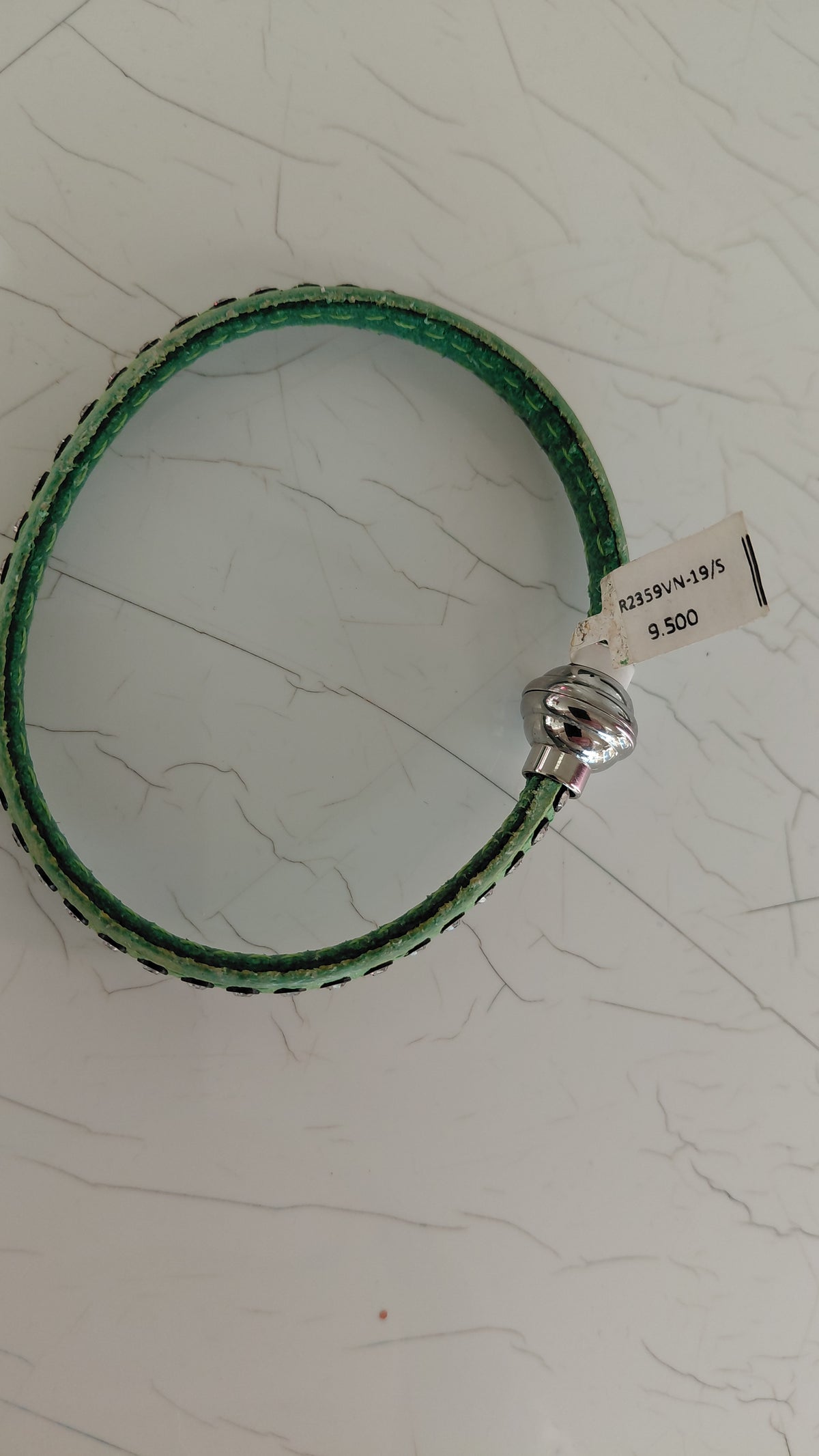 Leður armband (ónotað), Arezzo