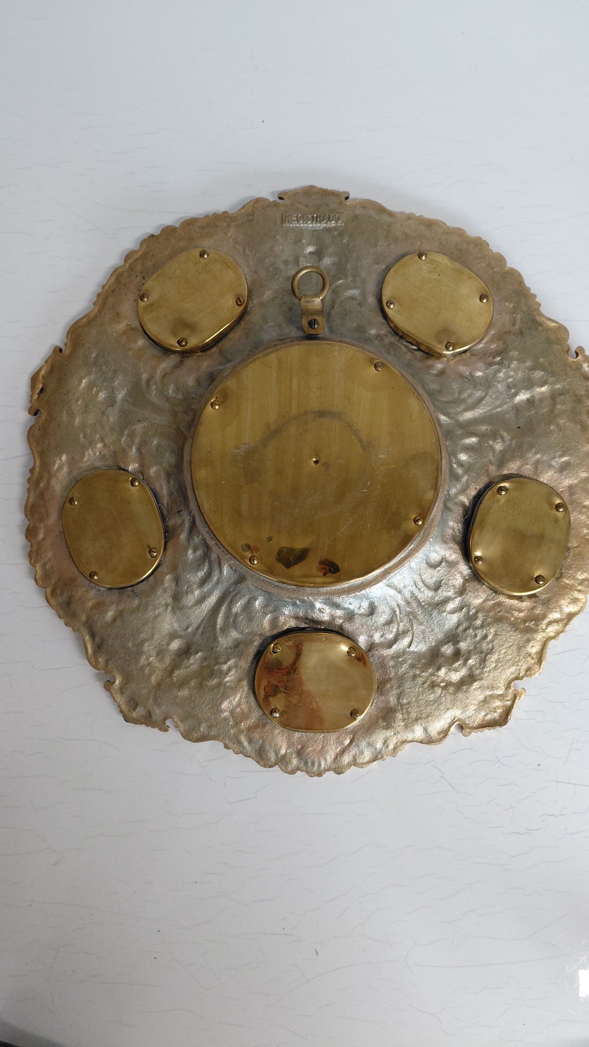 Gylltur platti í rokokó stíl (Ø37 cm), Vintage