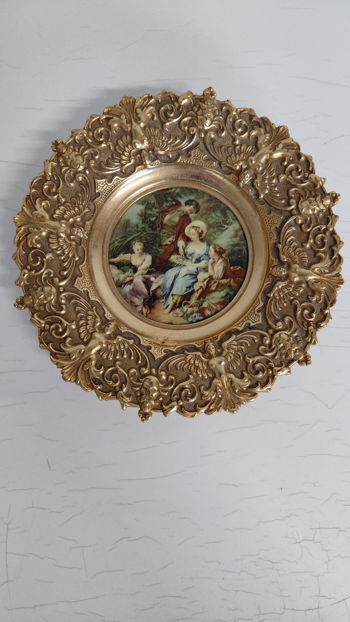 Gylltur platti í rokokó stíl (Ø15 cm), Vintage