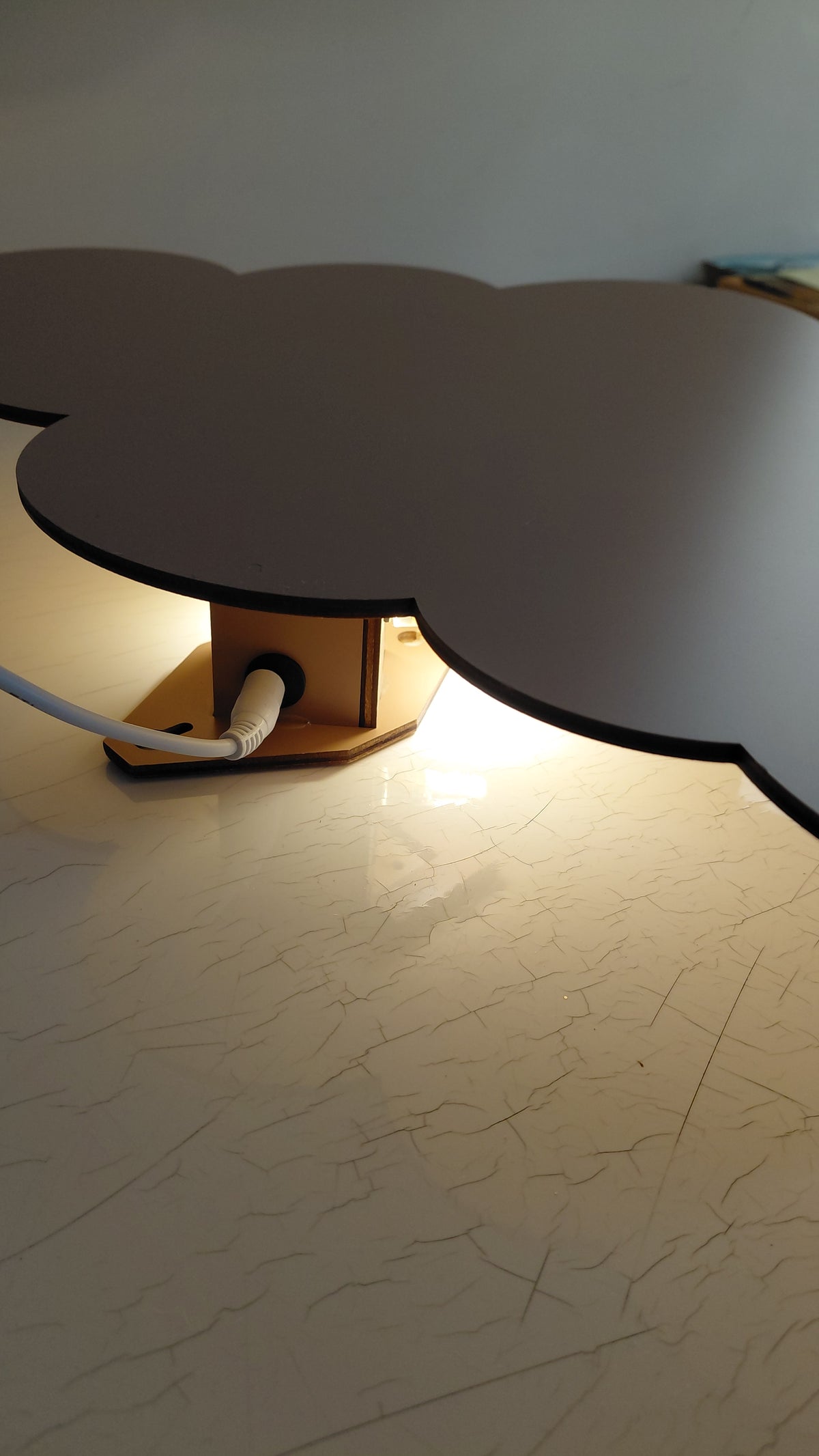 Skýja lampi, ferm LIVING