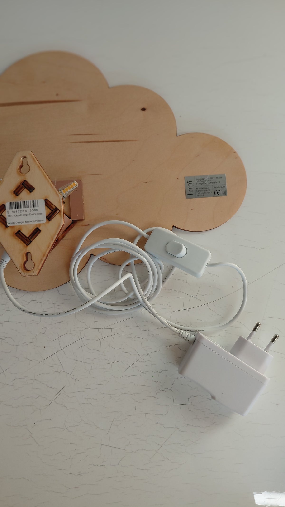 Skýja lampi, ferm LIVING