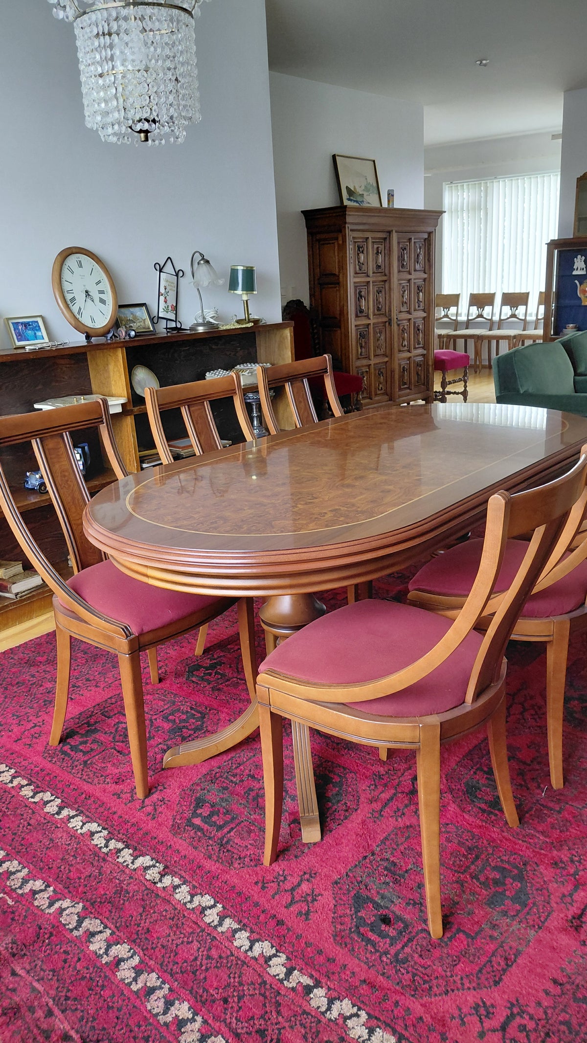 Borðstofuborð ásamt 6 stólum (Lengd: 180-360 cm), Vintage