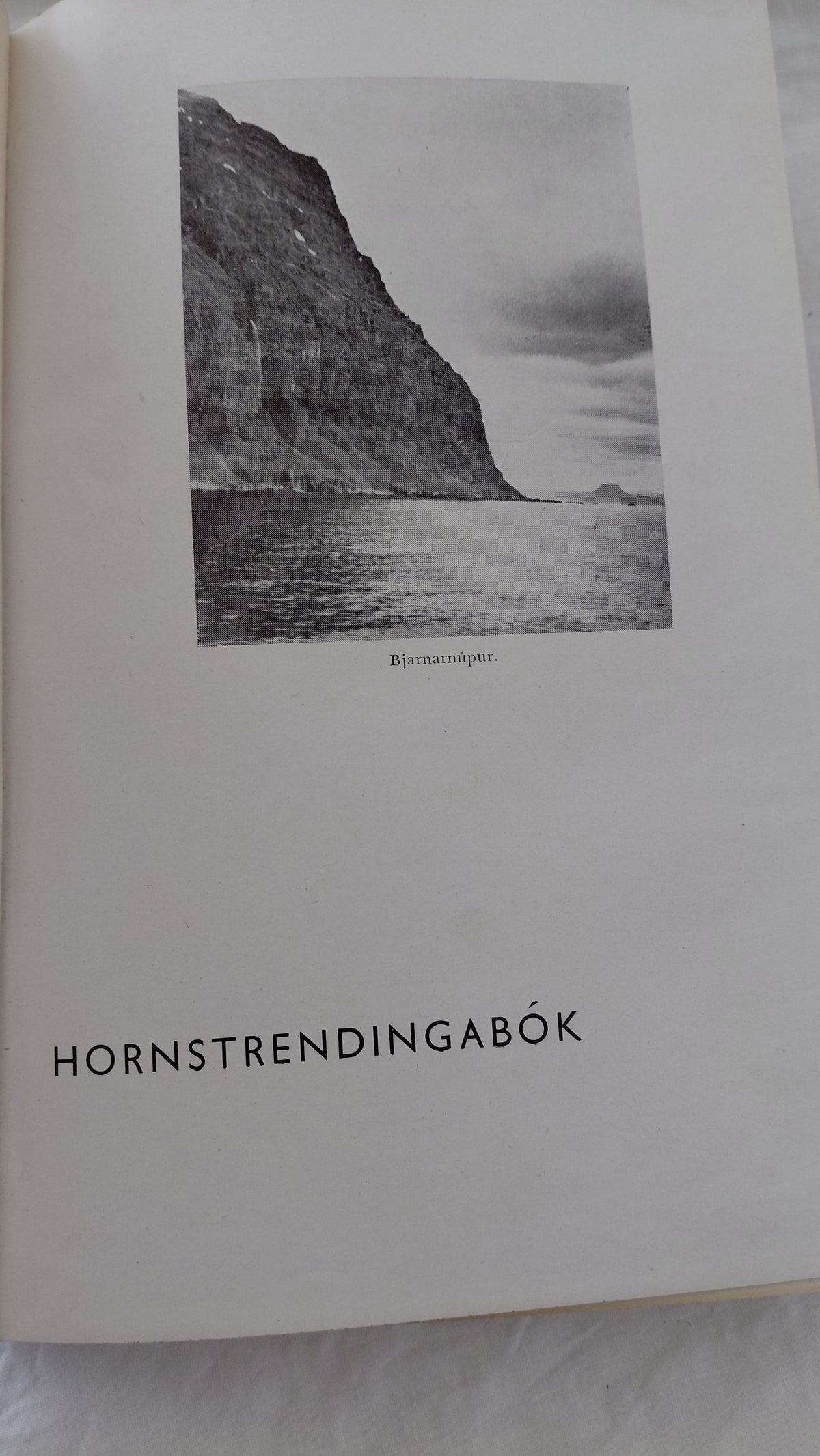 Hornstrendingabók (1943), Þorleifur Bjarnason