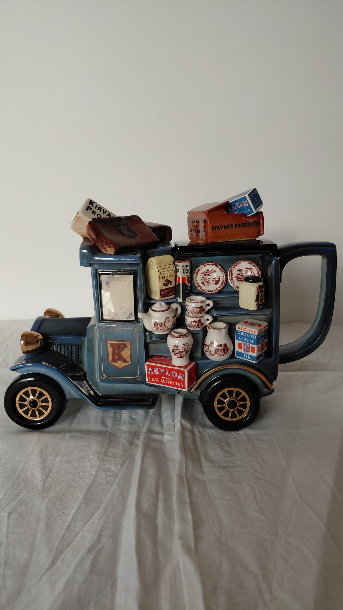 Handgerður tepottur „Kirvan's Van“ (1995-1999) - 135/5000 Limited Edition, Paul Cardew