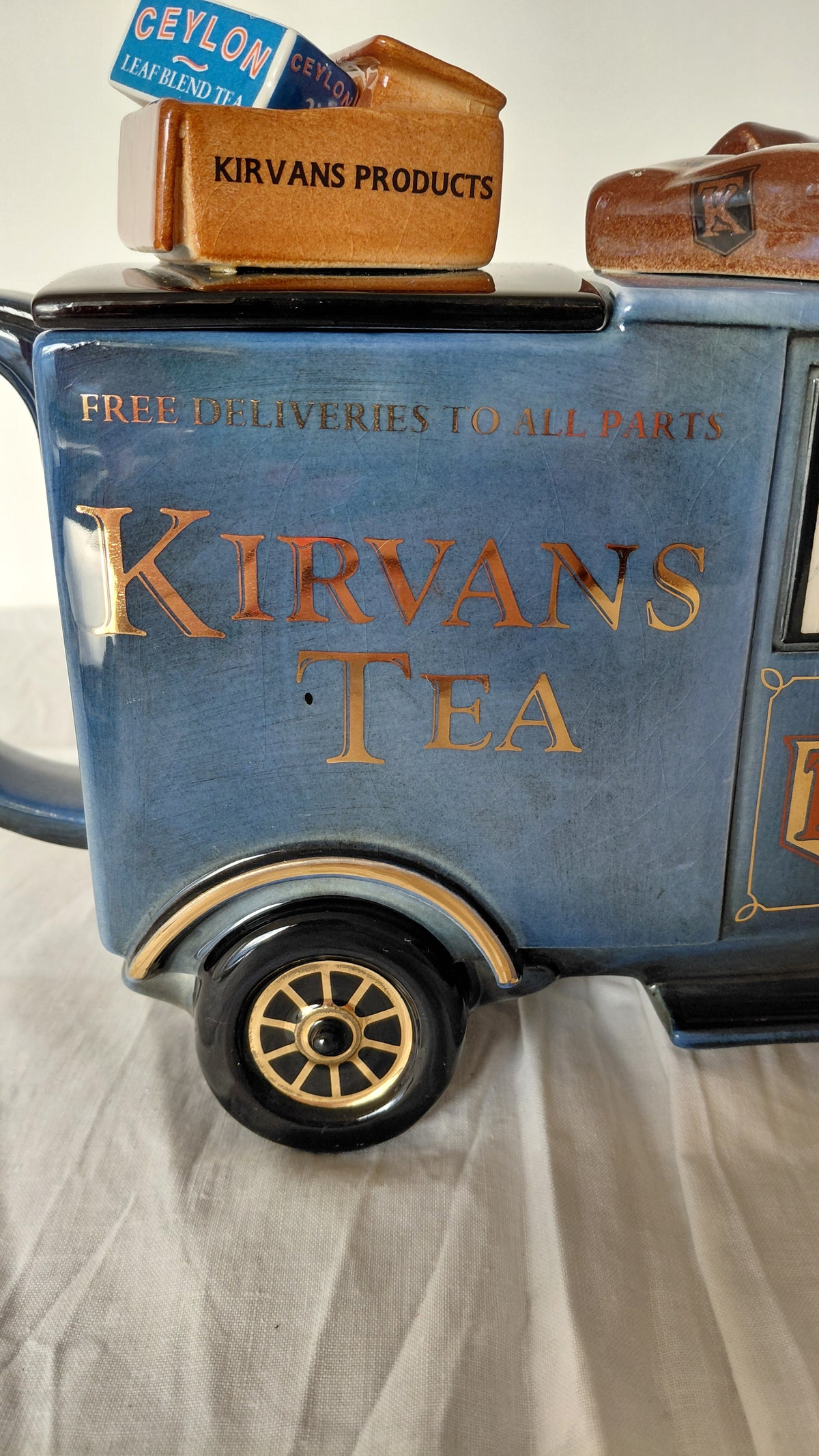 Handgerður tepottur „Kirvan's Van“ (1995-1999) - 135/5000 Limited Edition, Paul Cardew