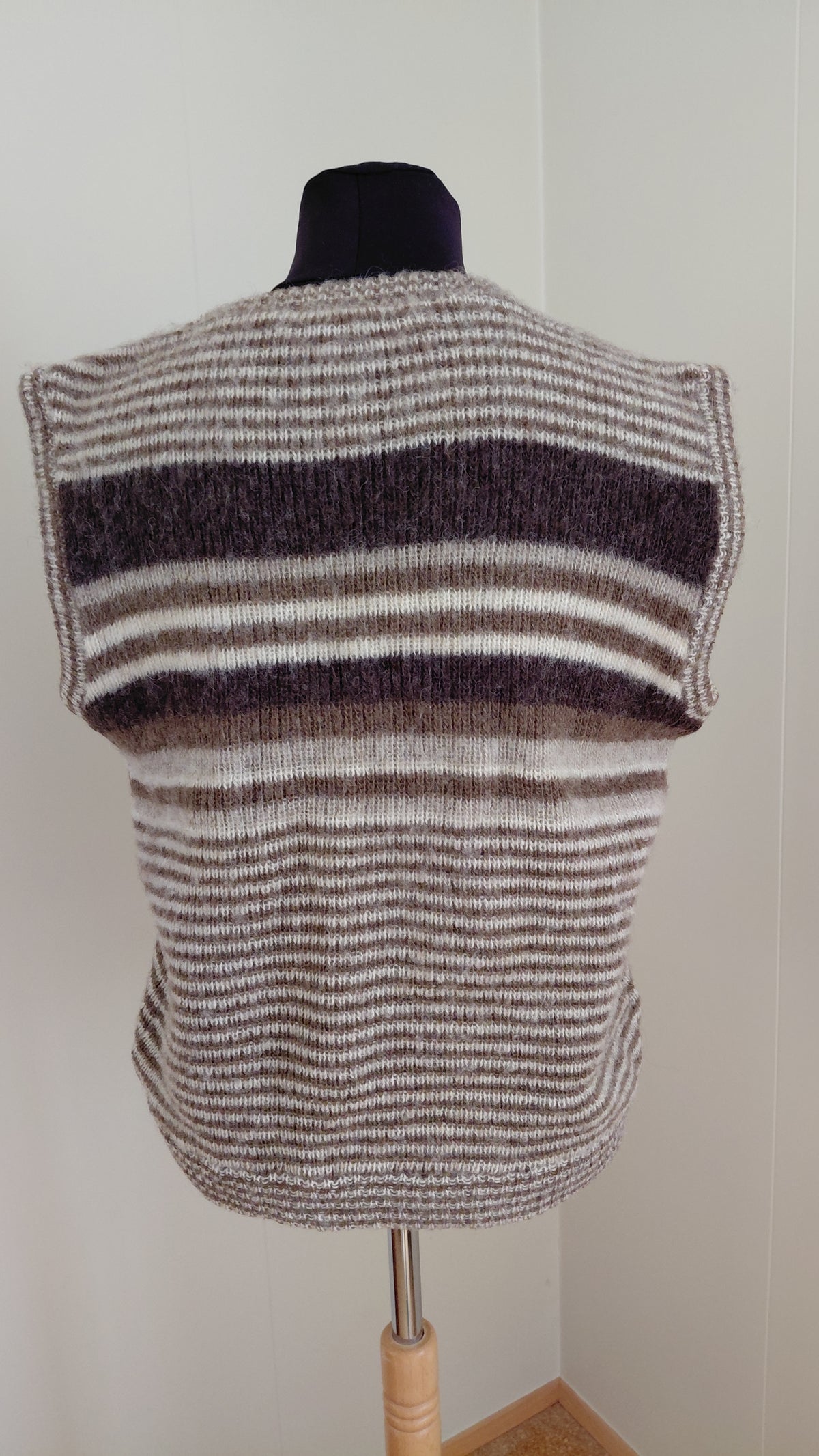 Ullar vesti (1980s), L, Viking Wool