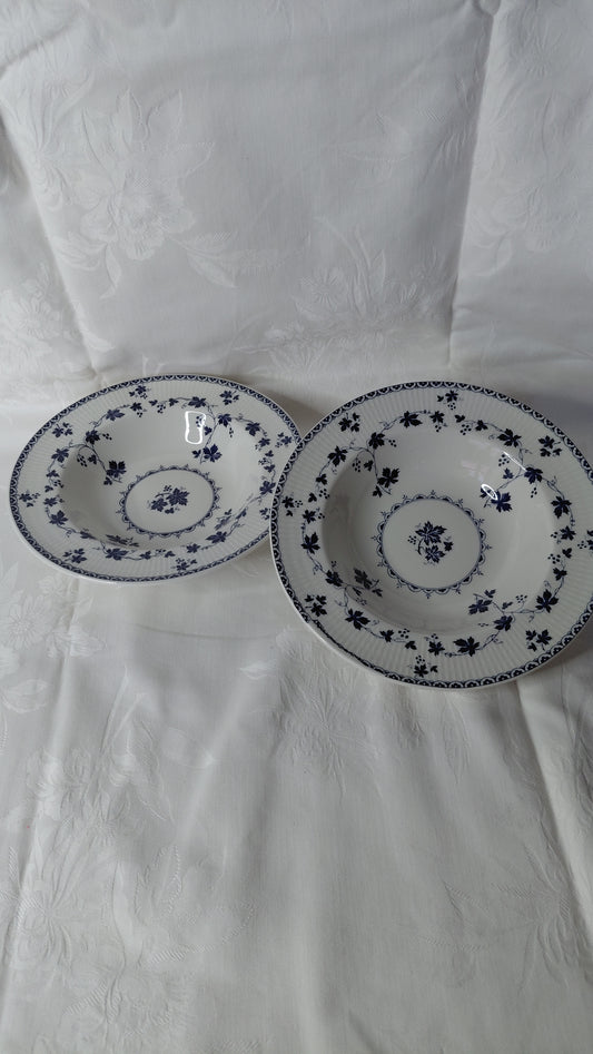 Súpuskálar "Yorktown" munstur Ø23.5 cm, seljast stakar, Royal Doulton