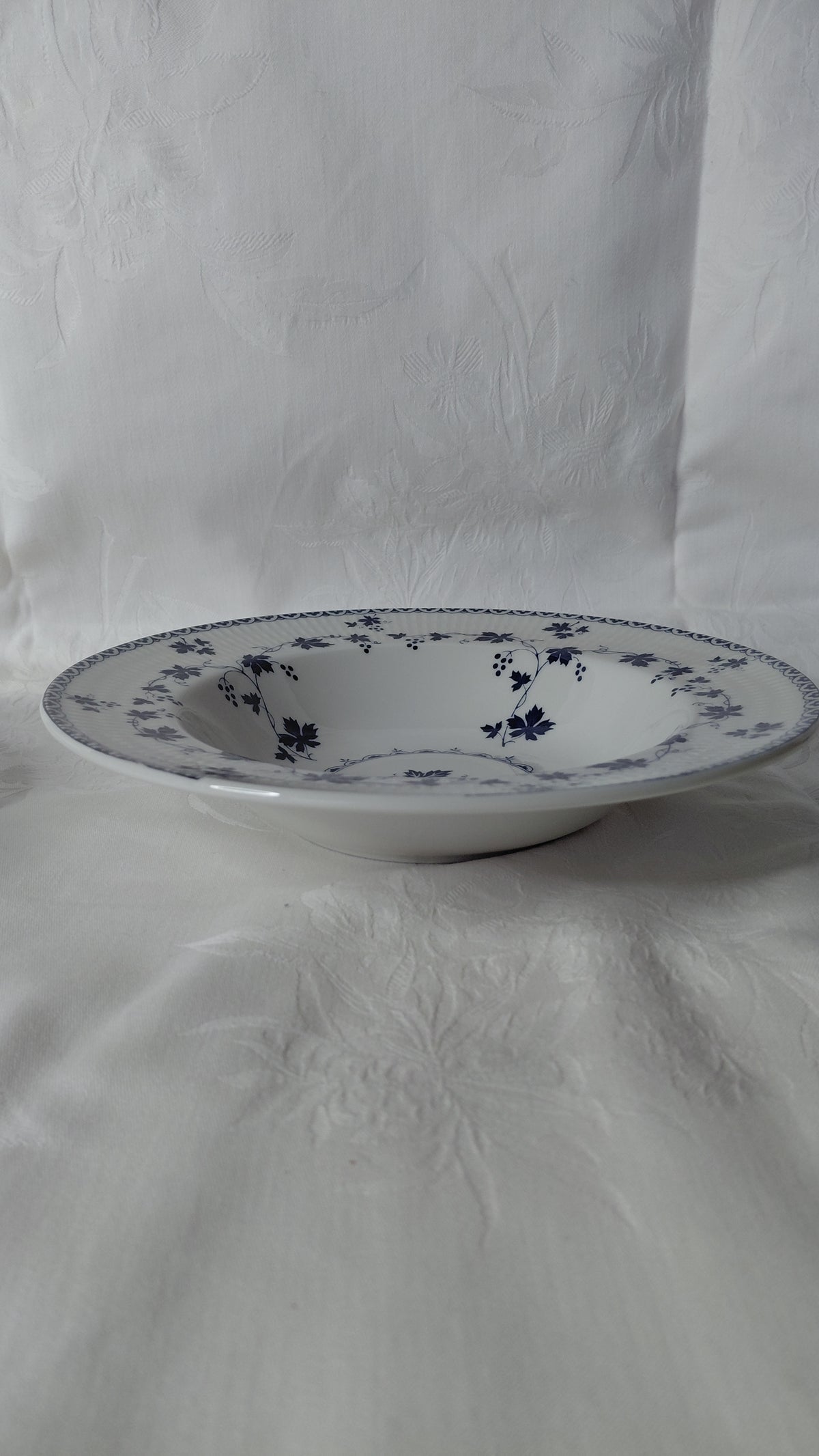 Súpuskálar "Yorktown" munstur Ø23.5 cm, seljast stakar, Royal Doulton