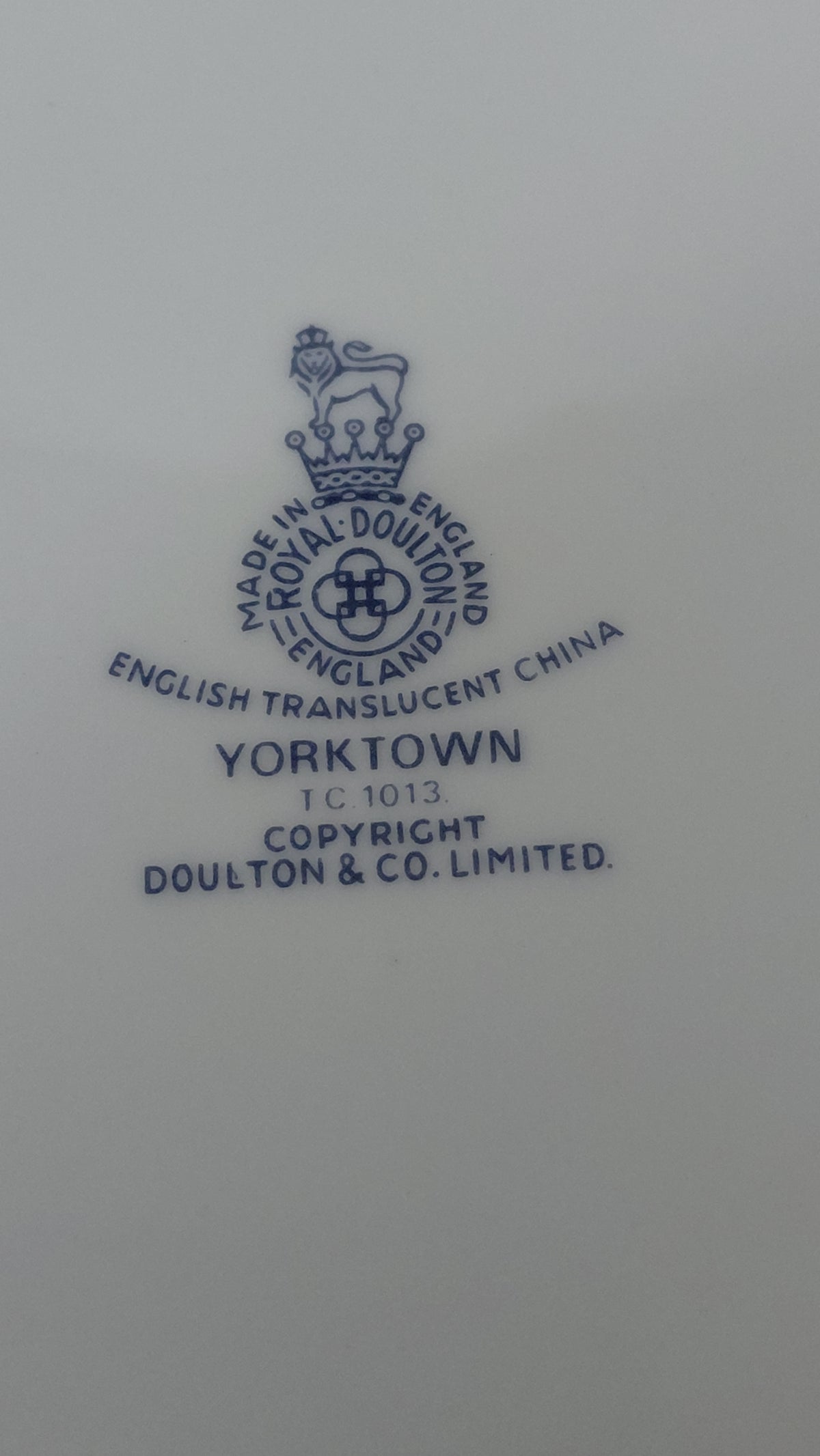 Súpuskálar "Yorktown" munstur Ø23.5 cm, seljast stakar, Royal Doulton