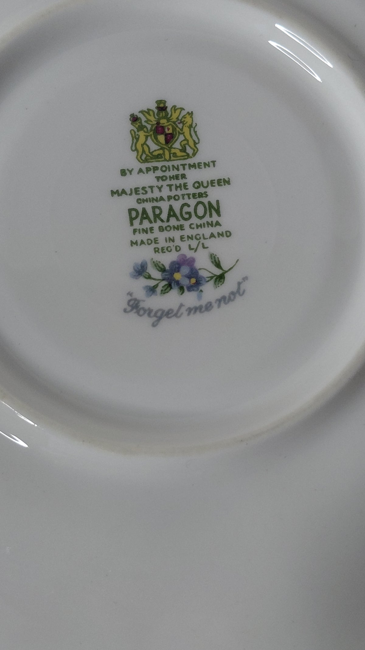 Kaffibolli með undirskál og hliðardisk "Forget me not /Gleym mér ei" munstur, Paragon China