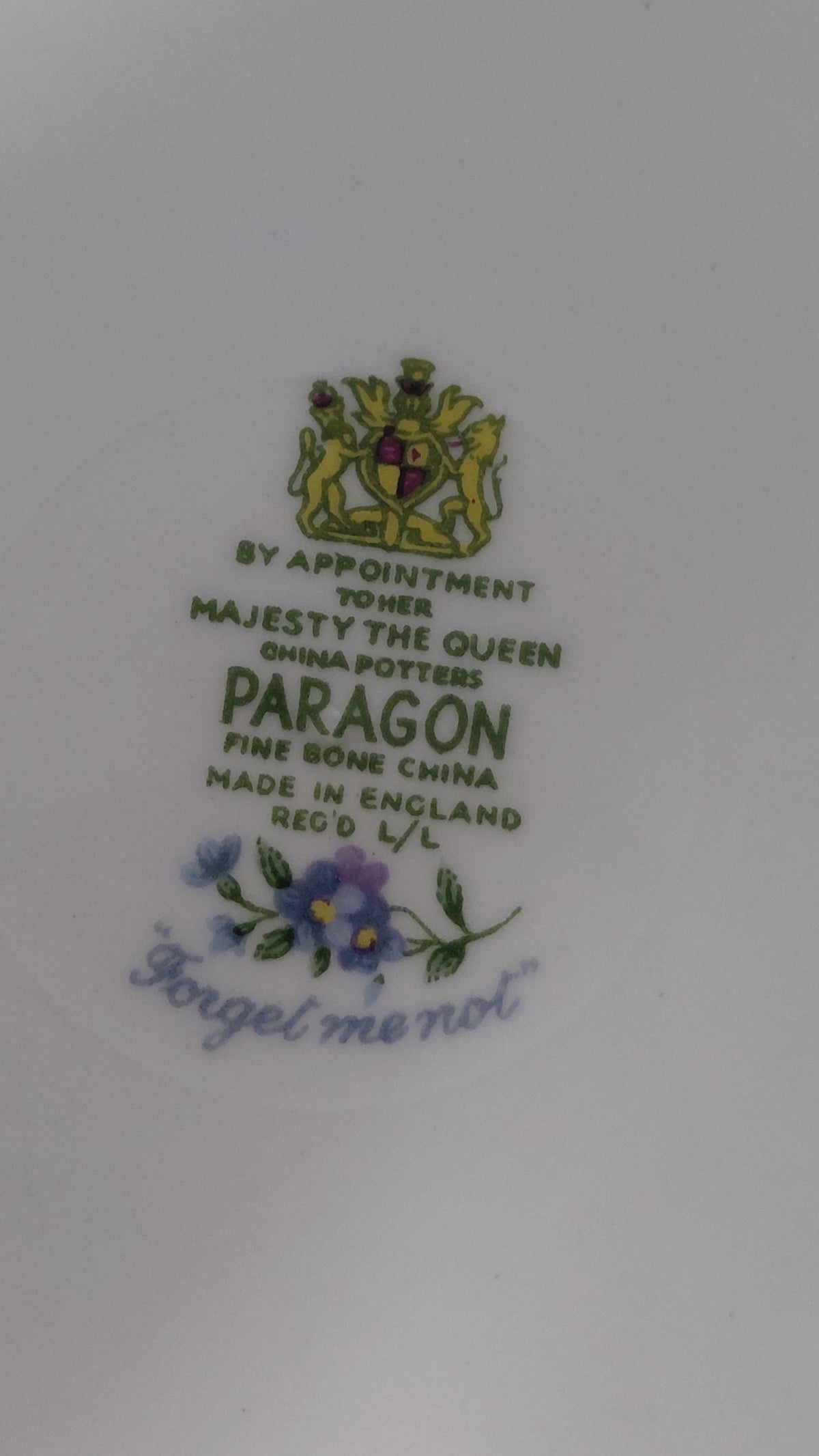 Kaffibolli með undirskál og hliðardisk "Forget me not /Gleym mér ei" munstur, Paragon China