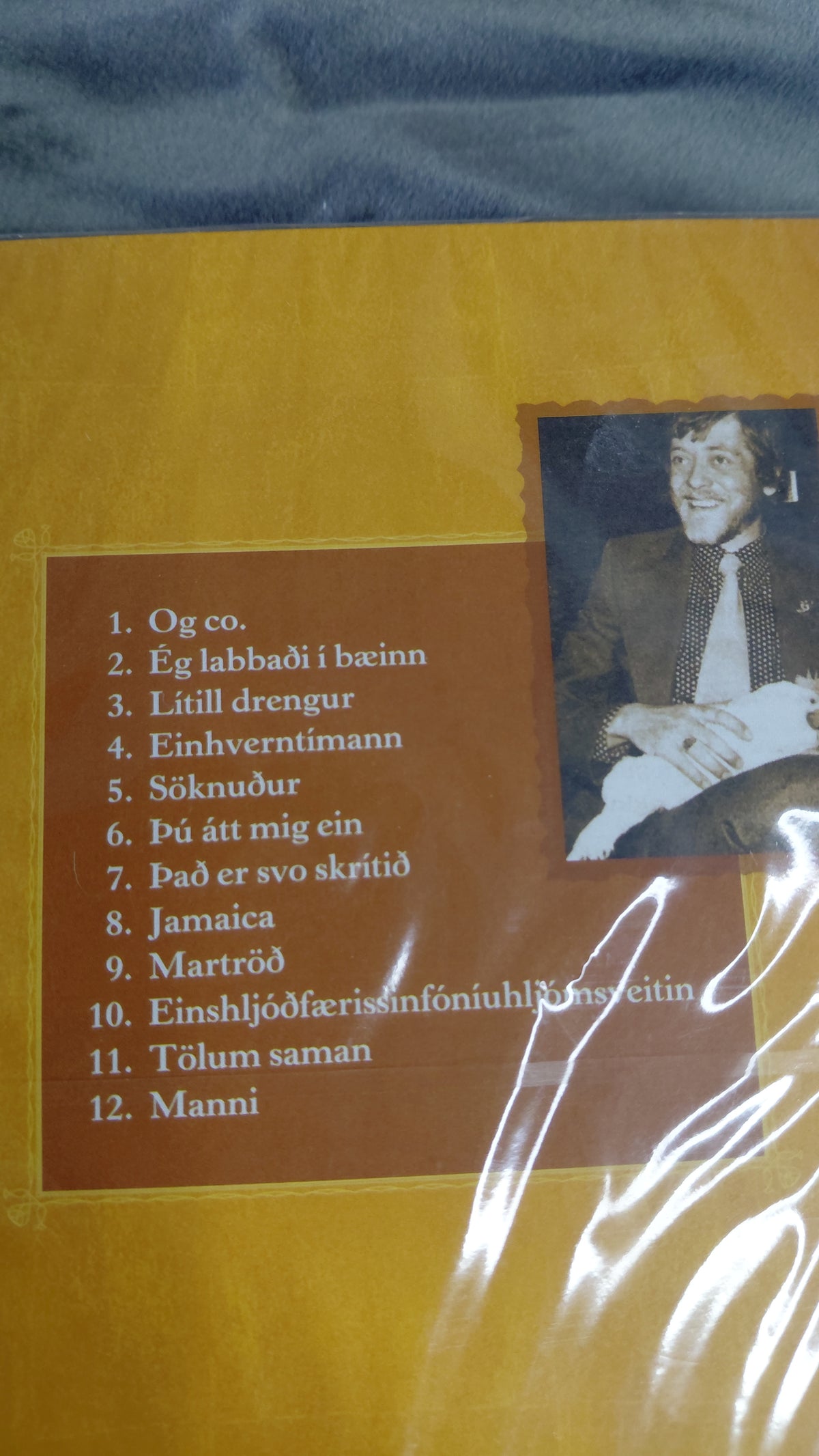 CD Hana-nú (ónotaður enn í plasti), Vilhjálmur Vilhjálmsson