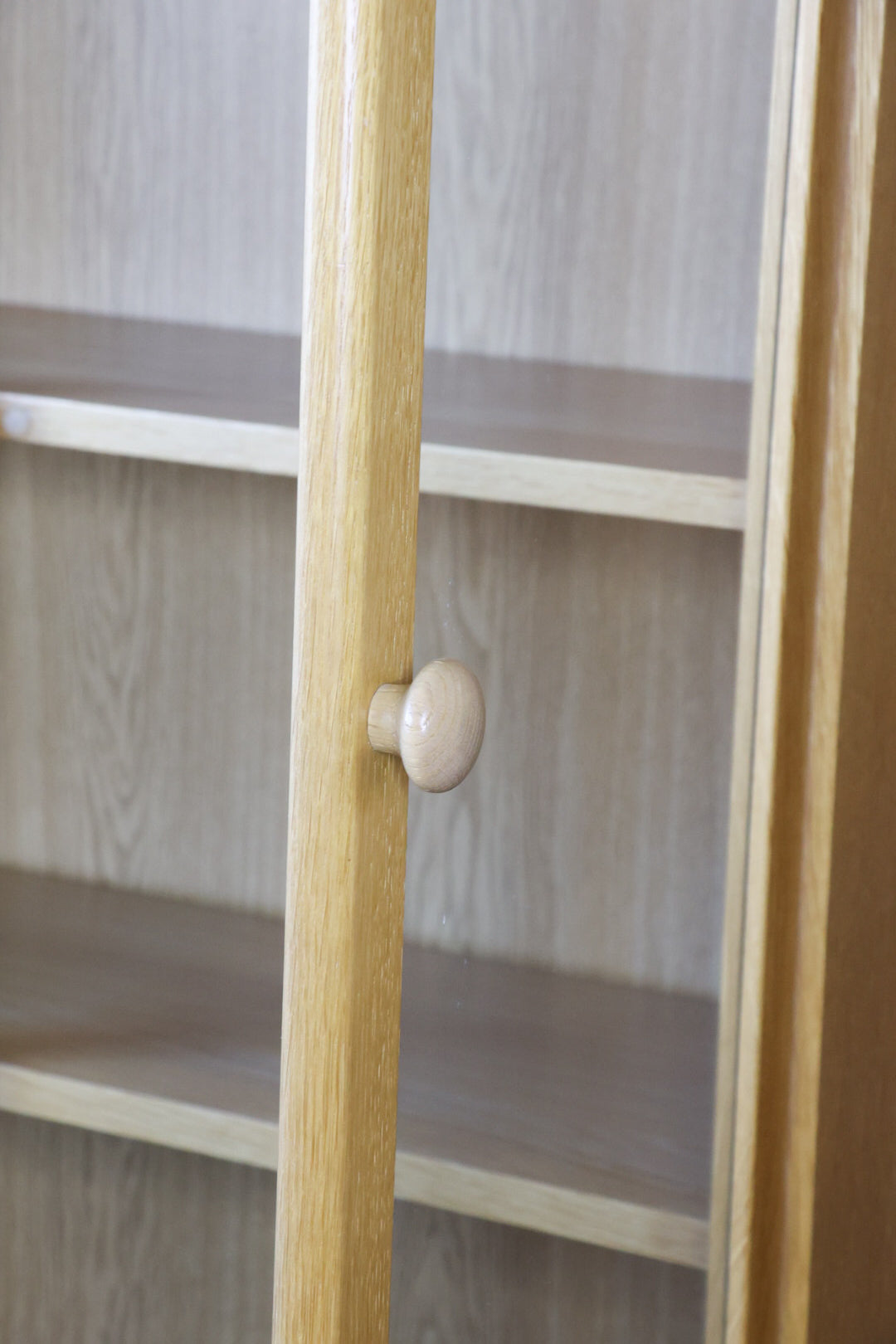 Vintage bókaskápur með glerhurðum "Billy/Oxberg" (2000), Ikea