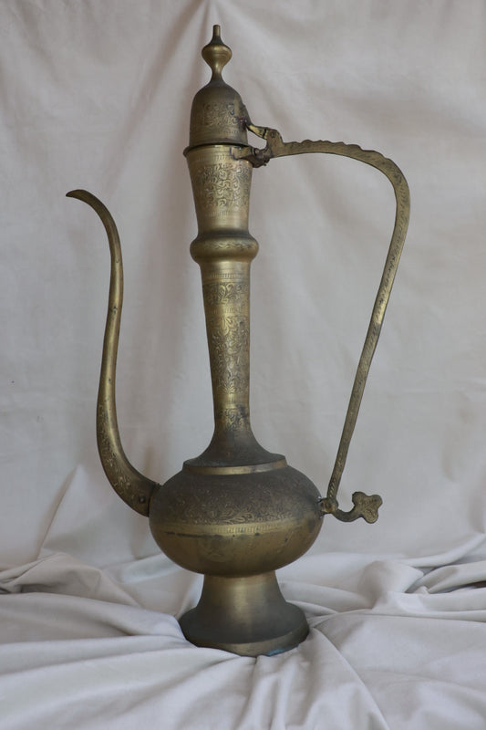 Handgerð arabísk gólf kaffikanna (Dallah (دلة)) (19901960, Vintage