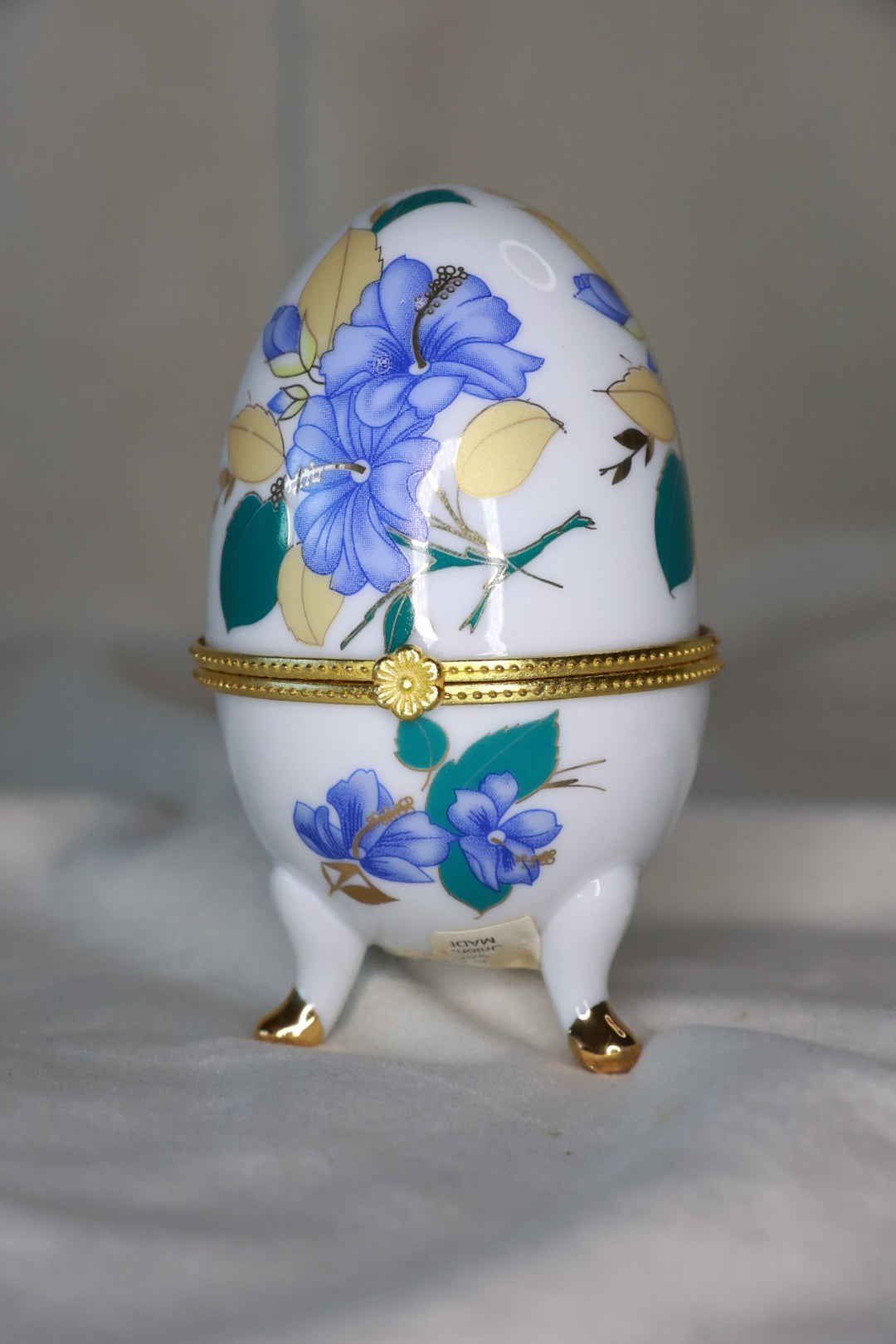 Postulíns egglaga skrín, Vintage