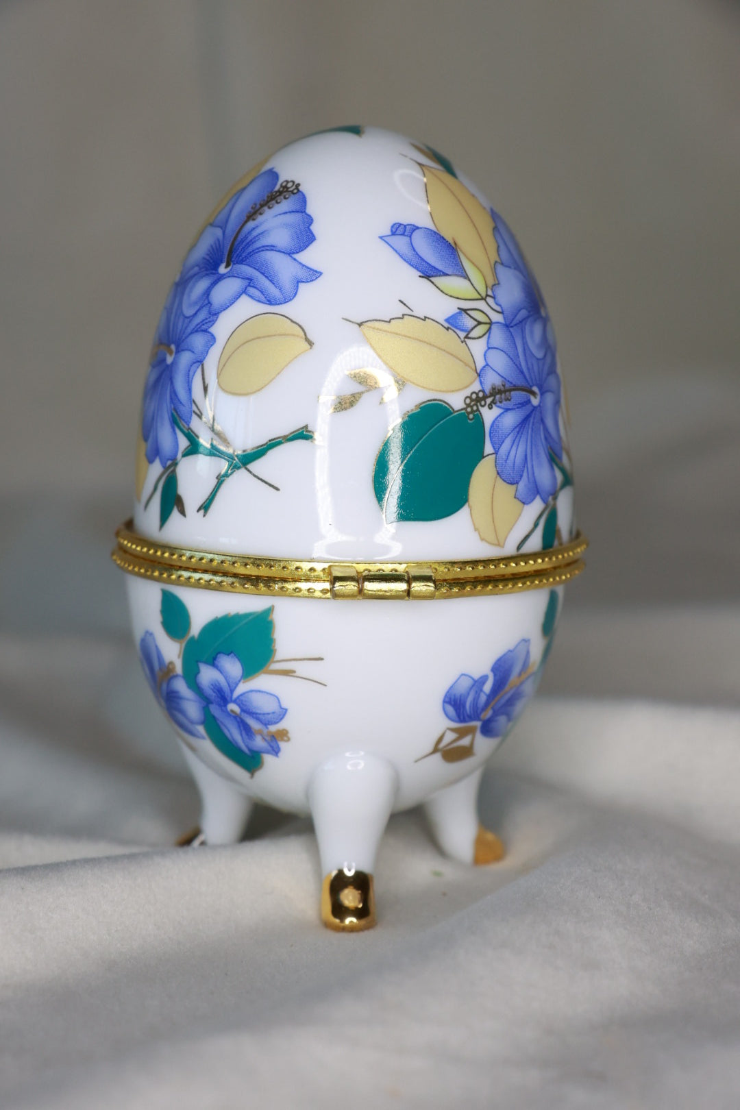 Postulíns egglaga skrín, Vintage