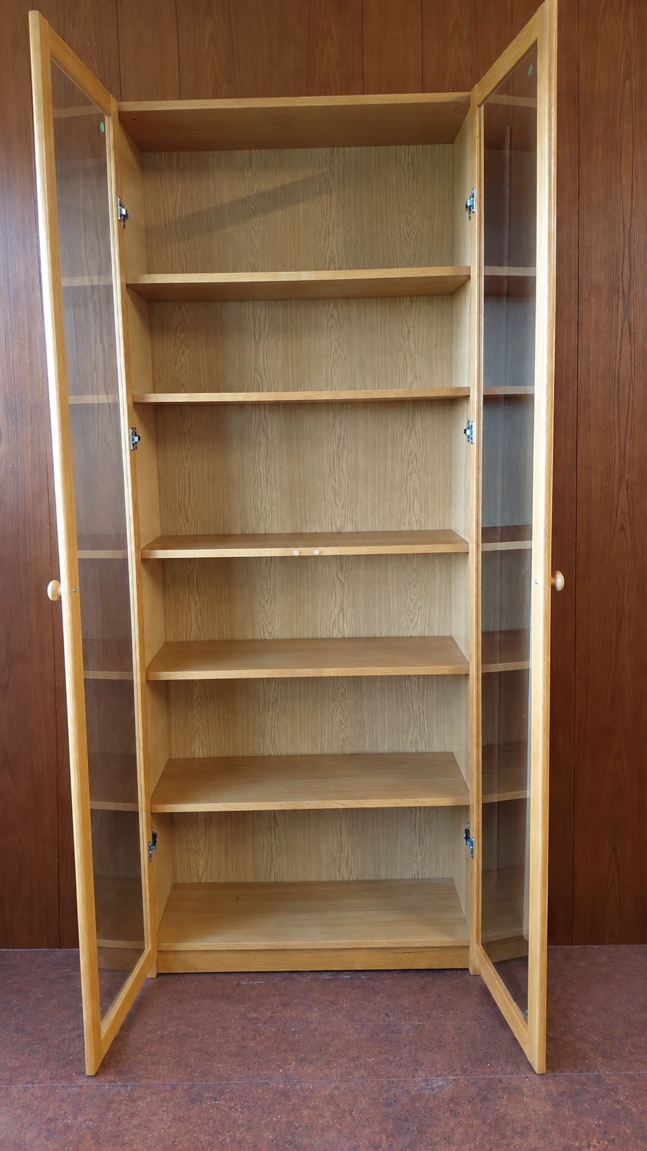 Vintage bókaskápur með glerhurðum, Ikea